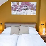 Central 3Bdr Penthouse With Terrace&Ac