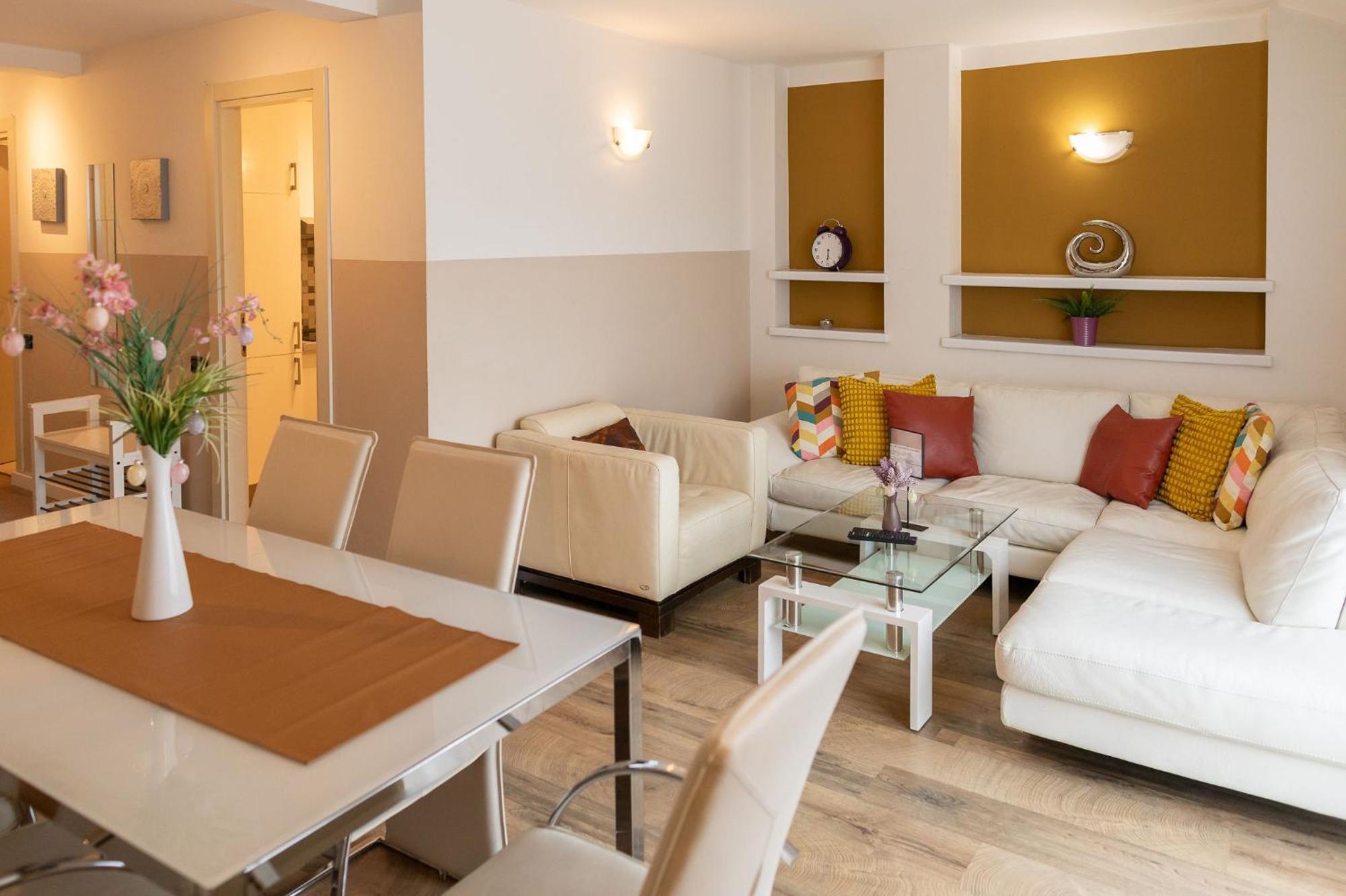 Central 3Bdr Penthouse With Terrace&Ac * Praha