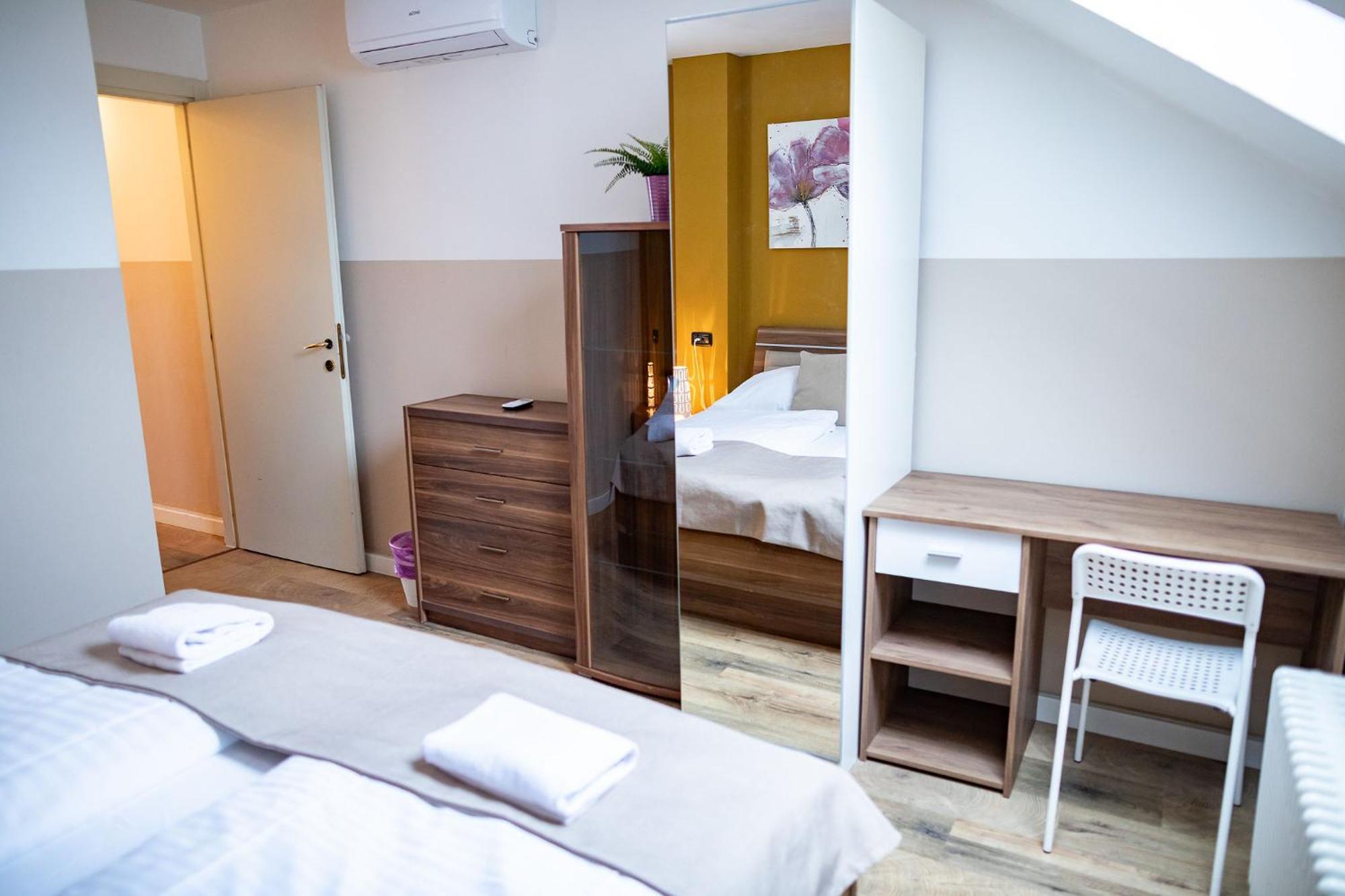 Central 3Bdr Penthouse With Terrace&Ac Prague